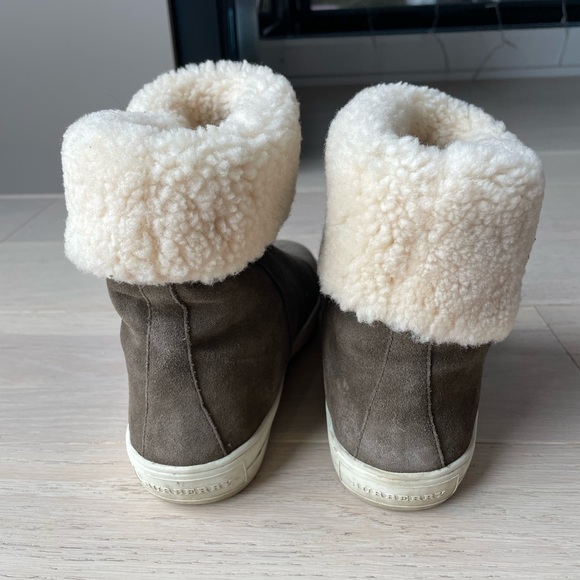 Burberry Skillman Military Khaki Suede & Shearling Booties - Womens 37.5 - Picture 4 of 7